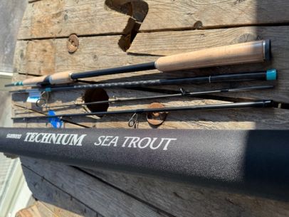 Shimano Technium Spin Seatrout 8`10 (269cm) 7-30g 4pc
